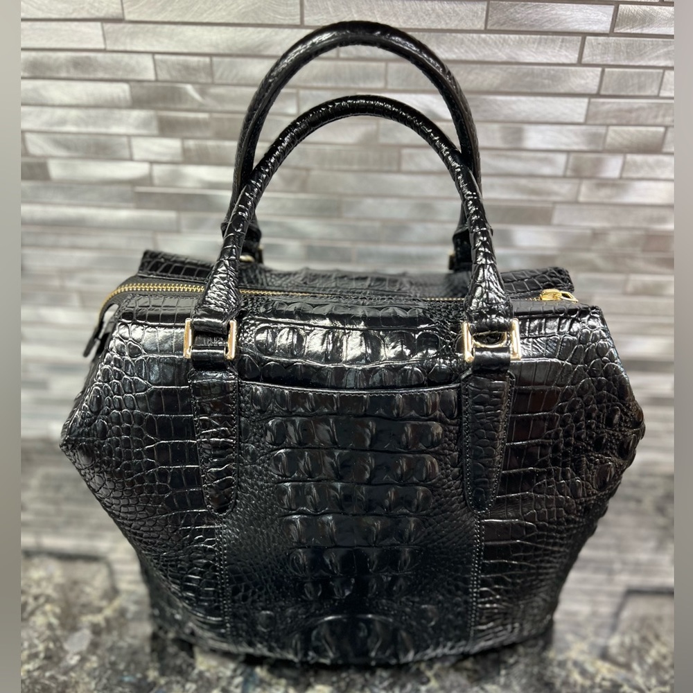 Vintage Brahmin Handbag in Melbourne Black.